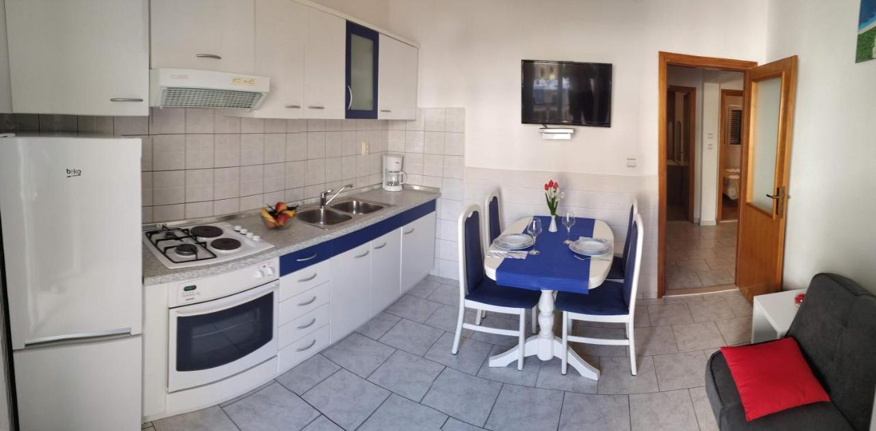 Apartmani Tanja Bol Exterior foto