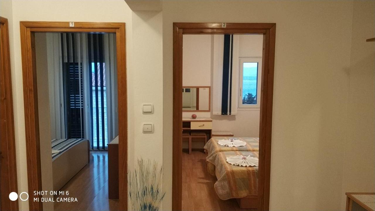 Apartmani Tanja Bol Exterior foto
